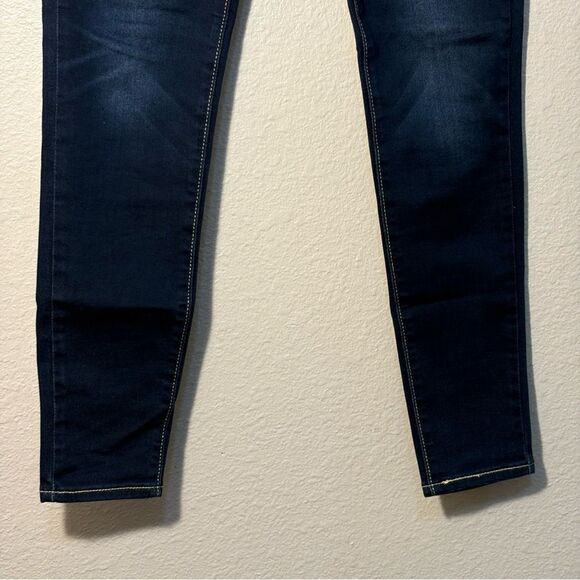 Denizen from Levi's Blue Low Rise Jegging  Jeans Classic Fit Women’s 5. - Picture 5 of 15